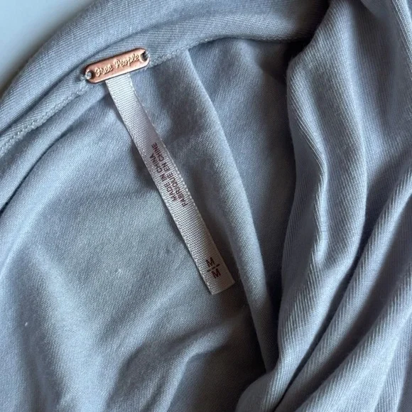 Free People Deep V Faux Wrap Long Sleeve Top Size Medium - Picture 9 of 10